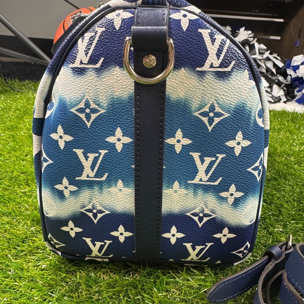Louis Vuitton Speedy Bandouliere 30 Giant Monogram Escale Blue M45146 - Picture 8 of 10